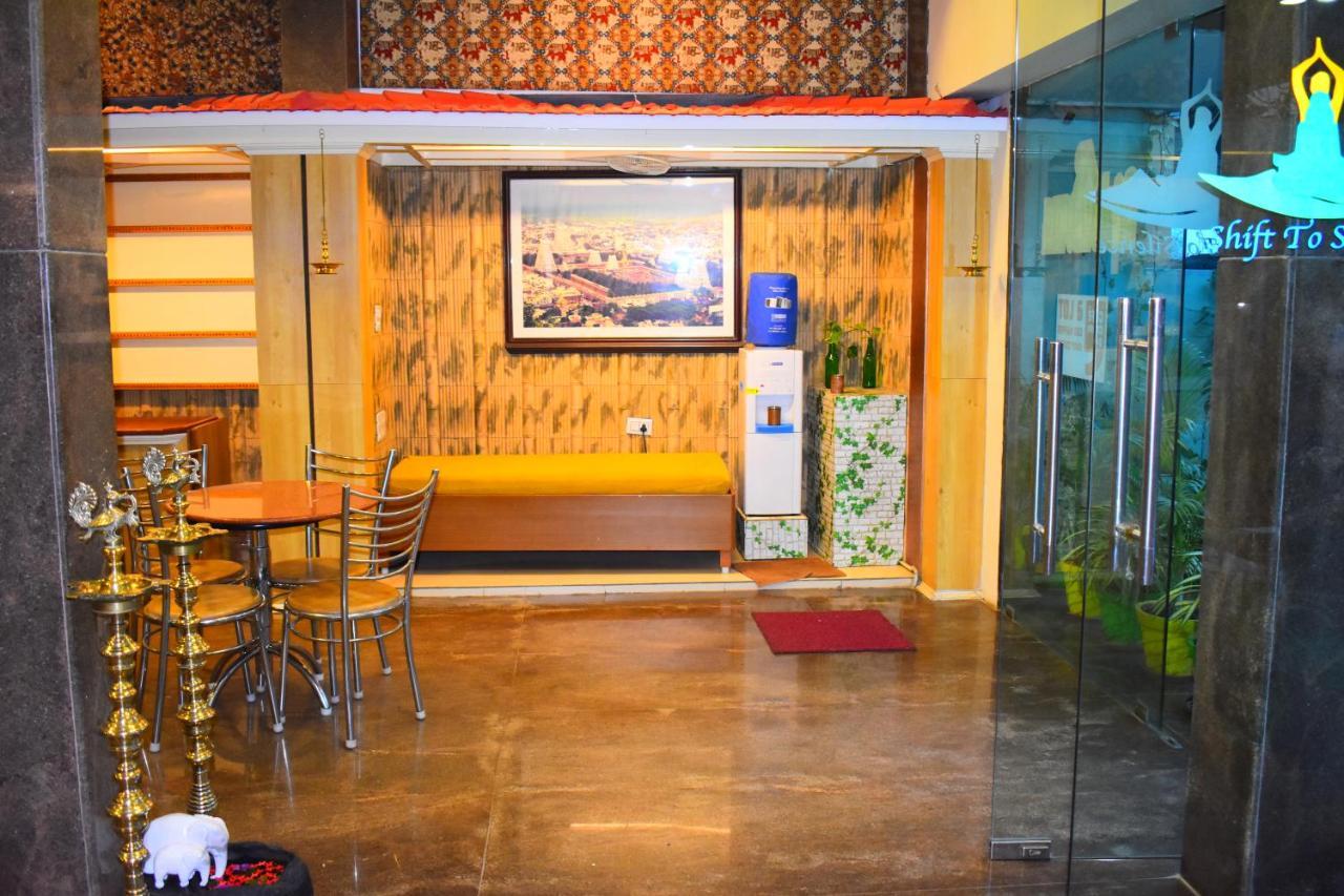 Appartement Aishwarya Residency à Tiruvannāmalai Extérieur photo